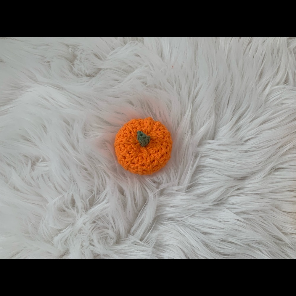 Crochet Pumpkin - Picture 4 of 8